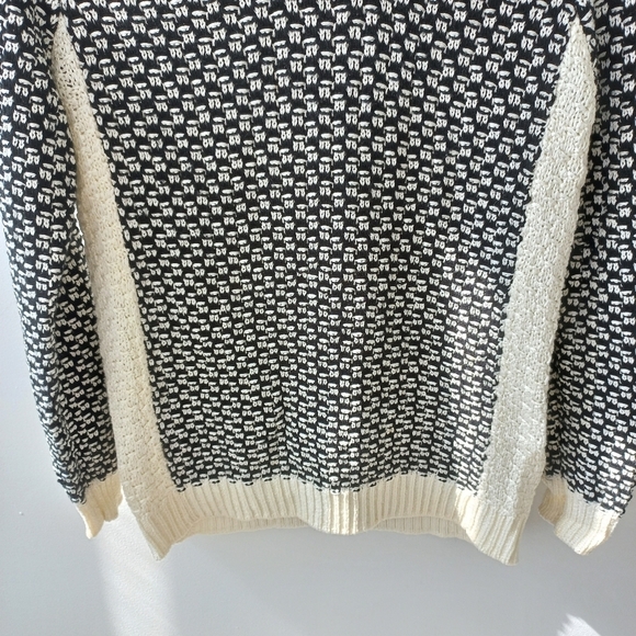 Calvin Klein Women's Black/Cream Cowl Neck Sweater Size M US - Picture 5 of 13